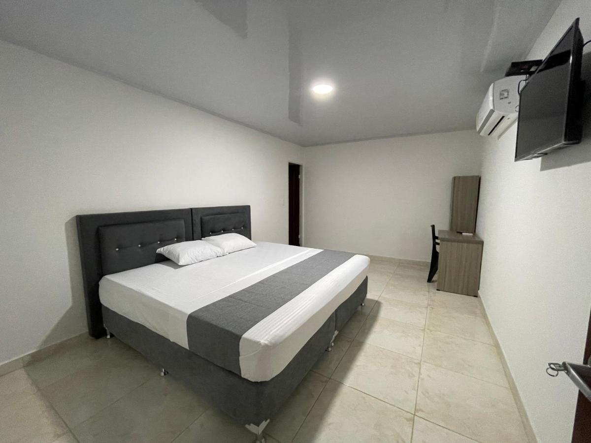 Hotel Neiva Urdaneta Dış mekan fotoğraf